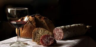 Jak wygłuszyć salę weselną?