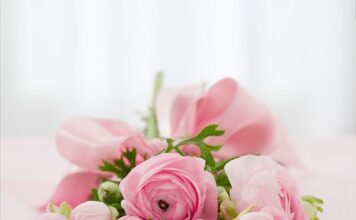 Jak zrobić bukiet na stół weselny?