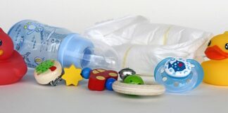 Czy można nosić dwa łańcuszek na szyi?