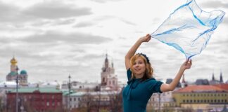 Od jakiego wieku można nosić dziecko w chuście?