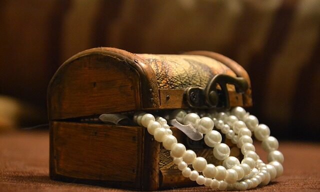 Jak zrobić pudełeczko na podziękowanie dla gości? Jak zrobić pudełeczko na podziękowanie dla gości?